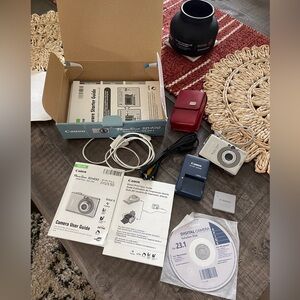 Canon Powershot SD400 Digital Elph- Digital Camera